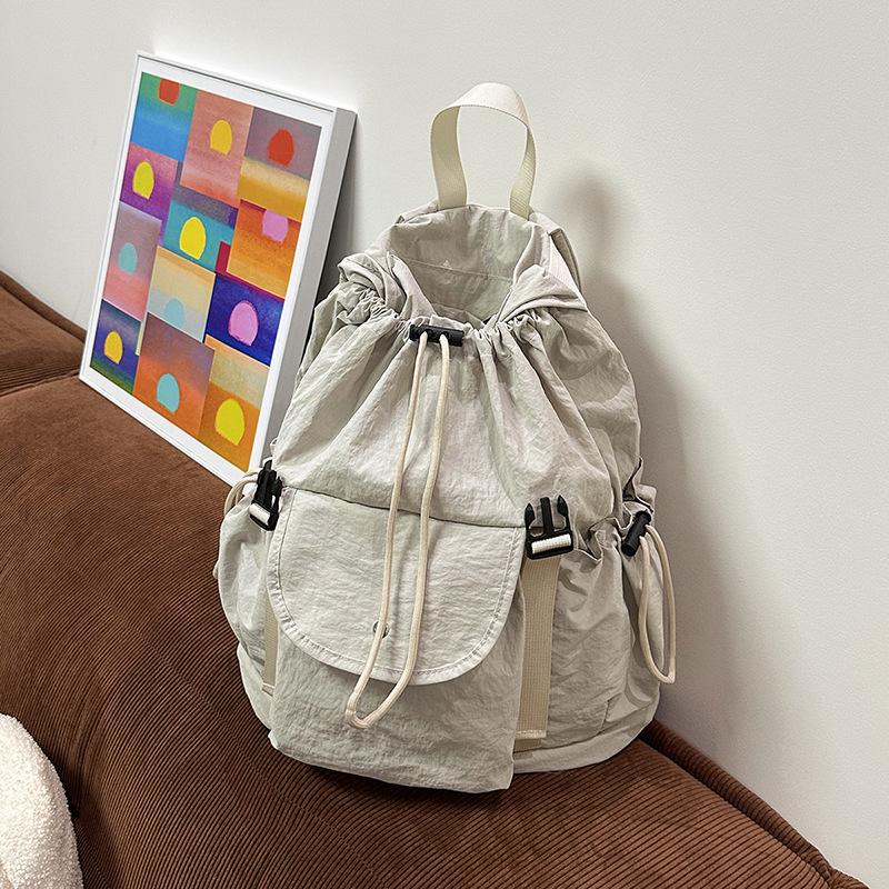 

2025 Autumn Travel Leisure Simple Backpack Light Going Backpack Large Capacity College Student School Bag