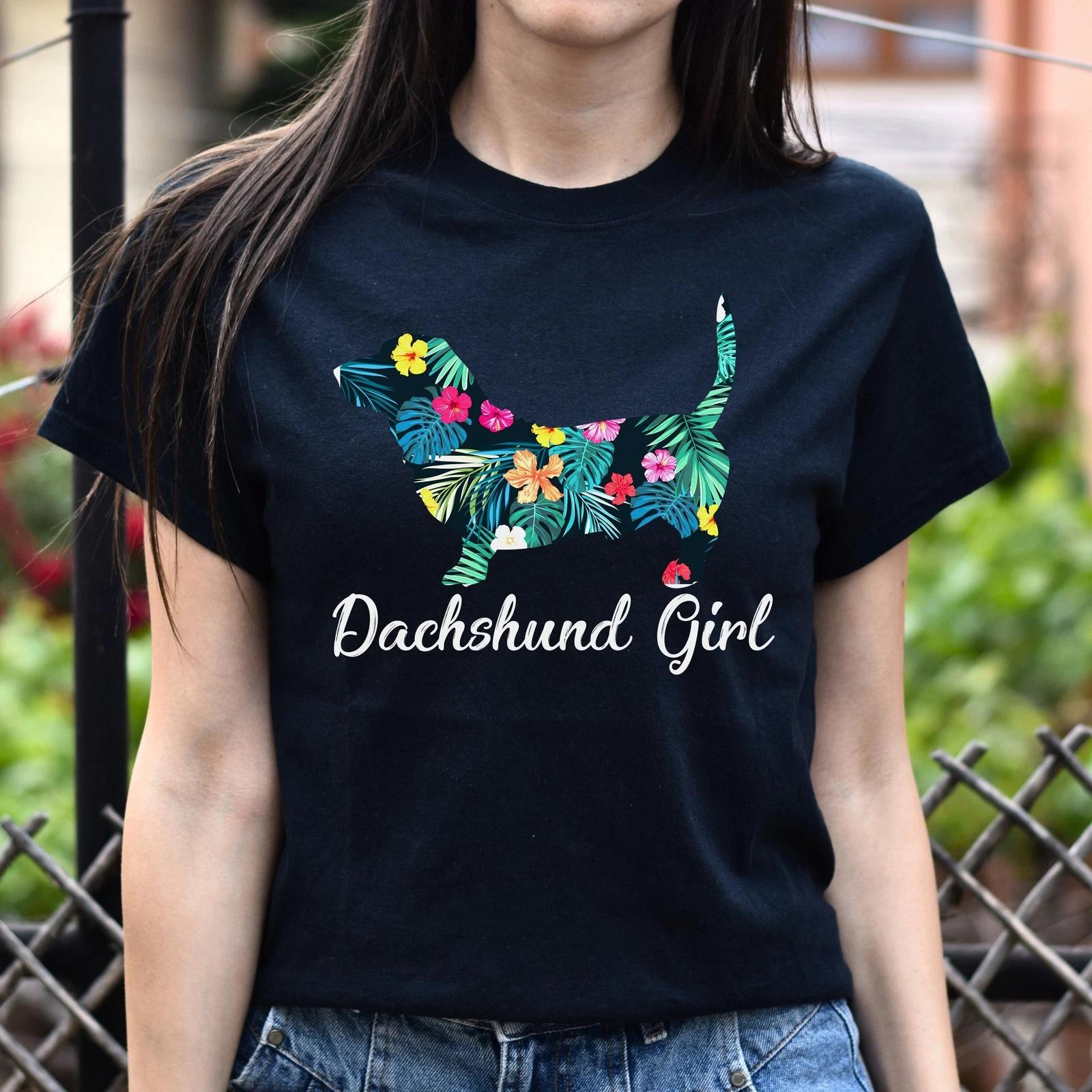 Dachshund Girl Unisex T-Shirt gift dachshund dog owner tee black dark heather XL