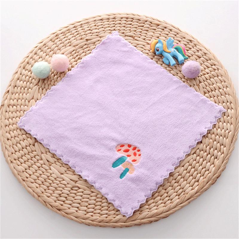 

1 шт. 25x25 см коралловый бархат мягкий кружевной мультфильм животное вышитое домашнее детское маленькое квадратное полотенце 25x25cm&1pc фиолетовый