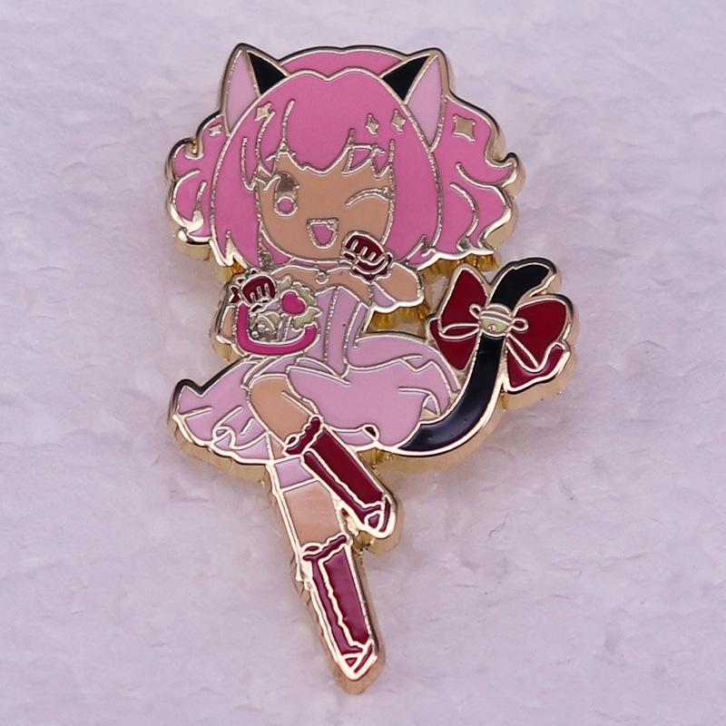 Tokyo Cat Girl Brooch - Cute Anime Metal Badge золотой