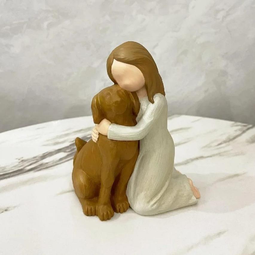 Nuova Ragazza Cane Che Tiene Ornamento Ornamento Design Resina, Casa Amanti dei Cani Regalo Commemorativo Decorazione