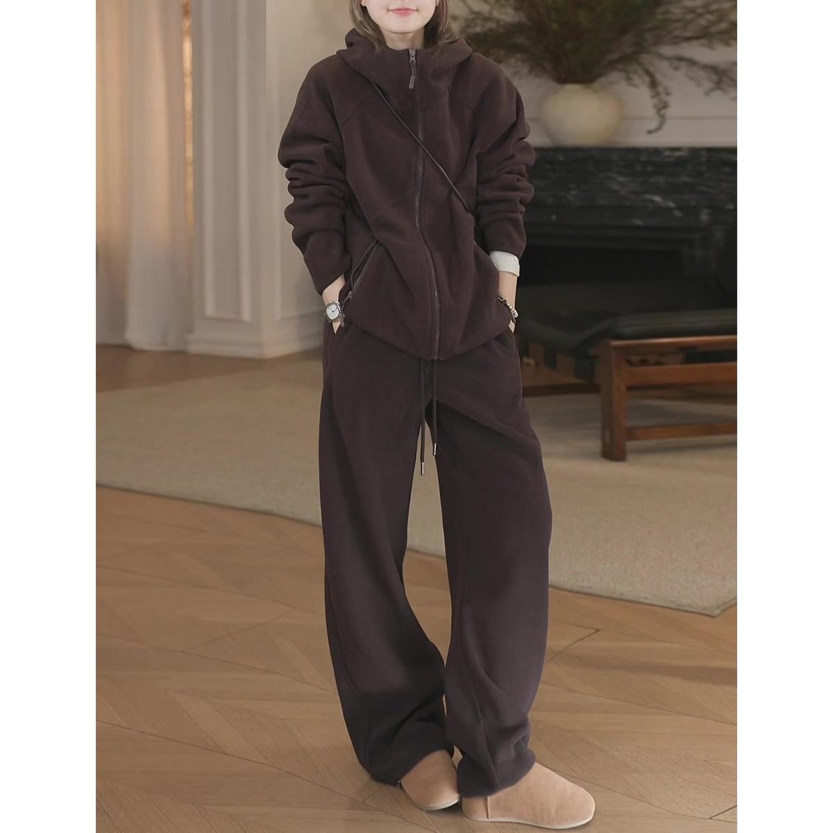 

2026 A/W Casual Warm Suit: Lightweight Luxury Loose Wide-Leg Pants & Elegant Two-Piece Set Double Extra Large