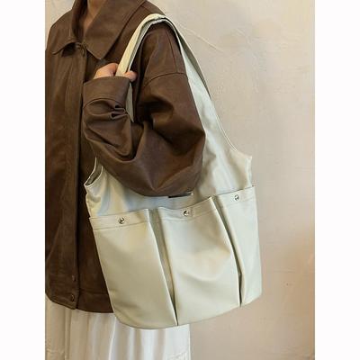 Niche Single Shoulder Underarm Bag Large Capacity Tote Bag Feminine New Korean Style Pleated Multi-Pocket Commuter Handbag