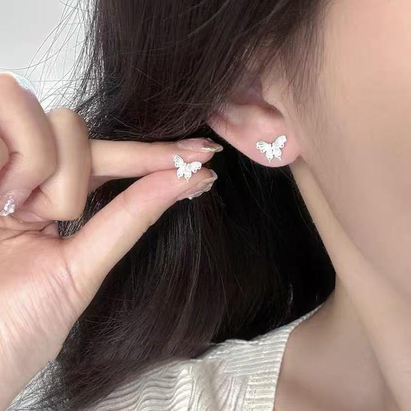 Orecchini a Bottone Semplici per Donna: Orecchini Eleganti, Regali di Compleanno