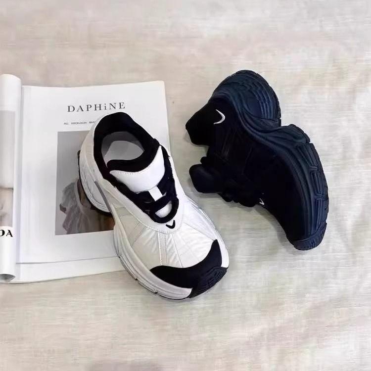 Autumn new women's shoes heightened 6CM breathable soft sole star versatile temperament casual sports shoes