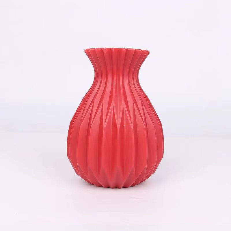 High Value Pineapple Plastic Vase Flower Arrangement Home Display Modern Light Luxury Simulation Plastic Vase