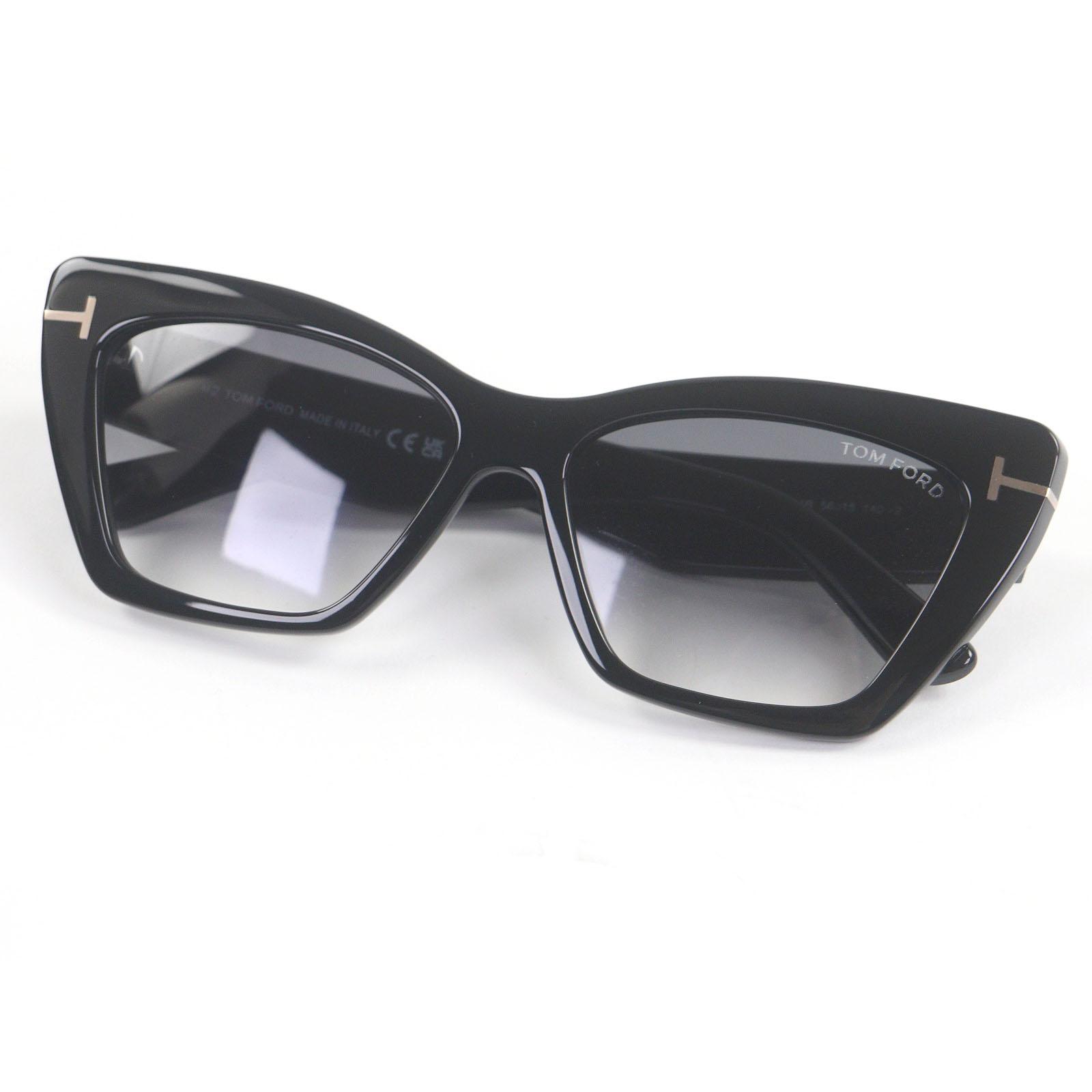 

Excellent TOM FORD sunglasses Wyatt Gradation lens Black Gray Lens mens TF871 Used