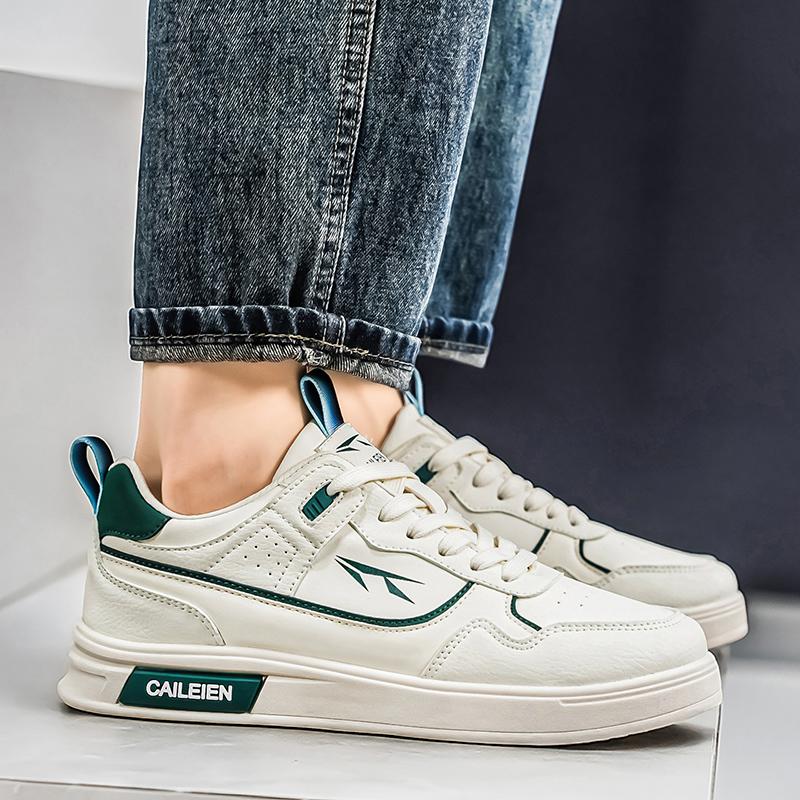 Men 's Casual Spring Fashion Skateboarding Students Comfortable Sneakers Boys Trending Soft Sole Breathable Shoes
