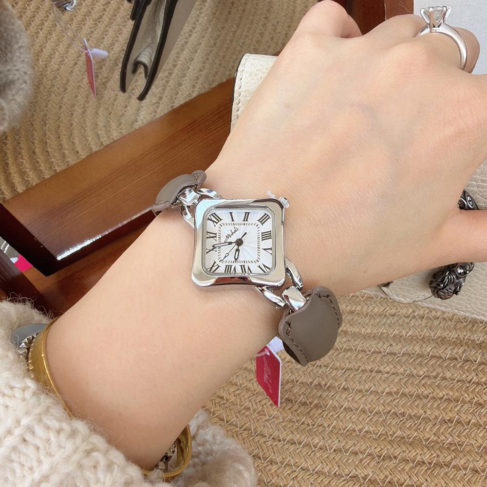 Rhombus Women's Watch Supply Personalized Retro Watch Women