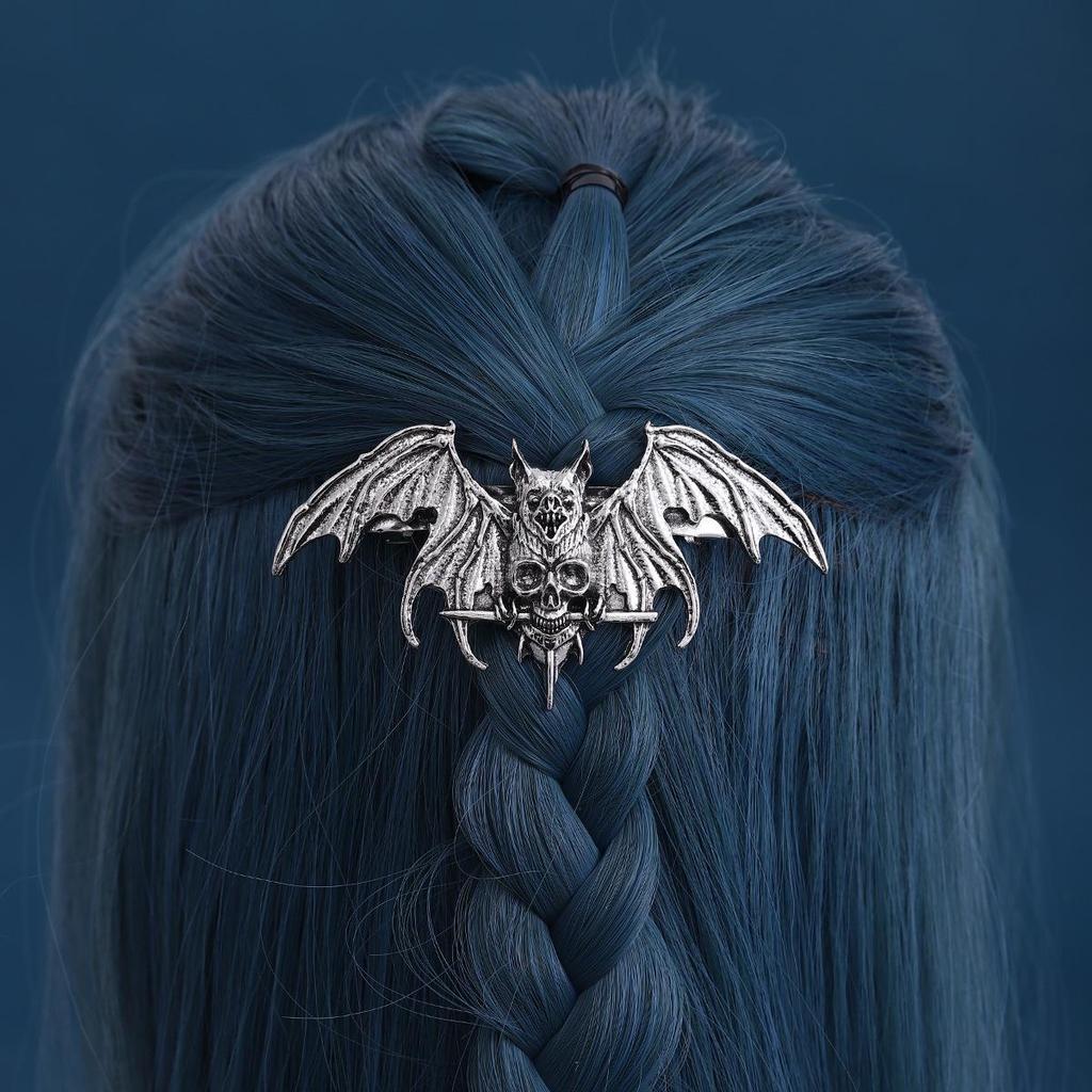 Viking Retro Gothic Bat Skull Hair Clip - Norwegian Style Party Accessory