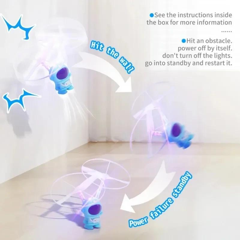 Latający Robot Astronauta Samolot Zabawka Zaawansowany Technologicznie Dron Sterowany Ręcznie Interaktywne Podwójne Skrzydła ze Światłami Prezenty Plenerowe dla Dzieci