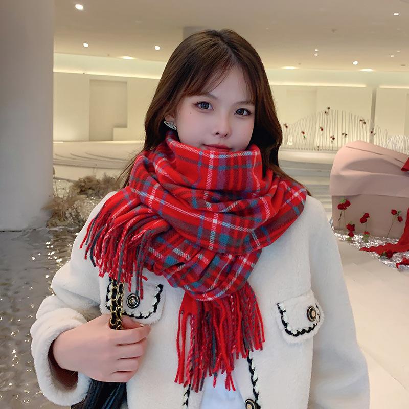 Japanese and Korean College Style Sub Striped Tassel Couple Scarf Widened To Keep Warm Sweet and Fresh Shawl and Scarf Dual Use