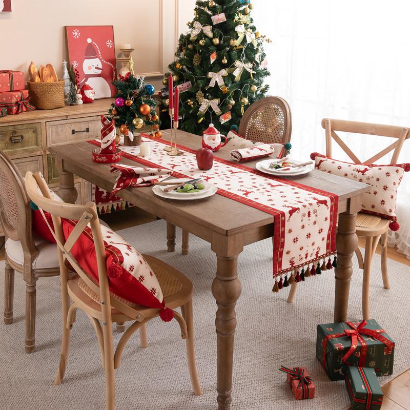 Amazon Christmas Day Decoration Tassel Table Tablecloth Yarn Jacquard Red Elk Christmas Tree Table Flag