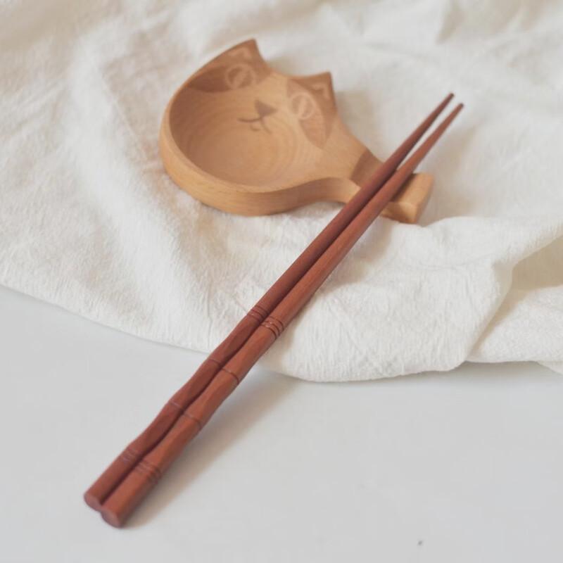 Ru Han Japanese Style Pointed Solid Wood Chopsticks