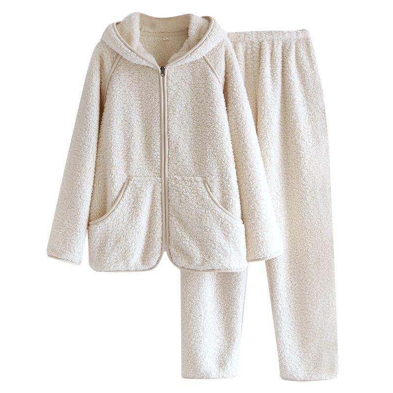 Cozy Autumn/Winter Coral Fleece Pajamas for Couples – Thick, Warm Lamb Fleece Homewear Set Suitable for Outdoors