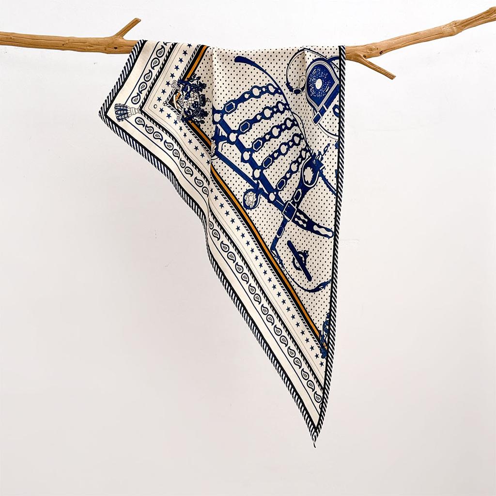Retro Cotton and Linen Feel Triangular Silk Scarf Women's Four-season Versatile Neck Protection Scarf Headscarf Commuting Accessories Scarf