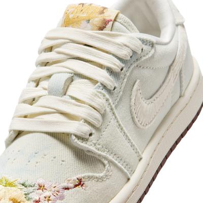 Air Jordan 1 Low OG 'Chinese New Year' Flower Embroidery 2026 IQ1109-011 Kid