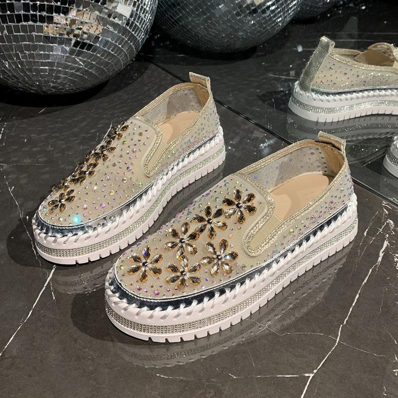 

Повседневные туфли большого размера женские весенние новые со стразами на толстой подошве с заклепками и цветком, ленивые туфли на одном педале 40 золотой