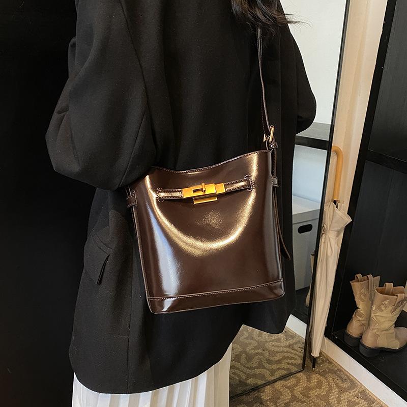 Small Bag Women's New Versatile Messenger Bag Shoulder Leisure Bag