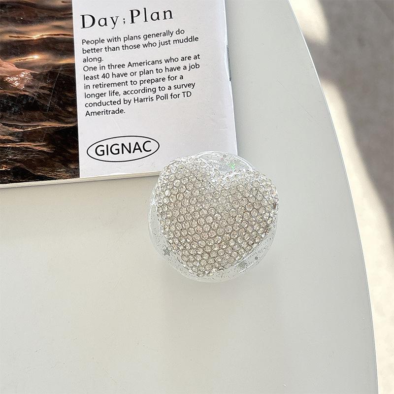 Magnetic Rhinestone Heart Stand: Portable Phone Holder & Ring for Desktop