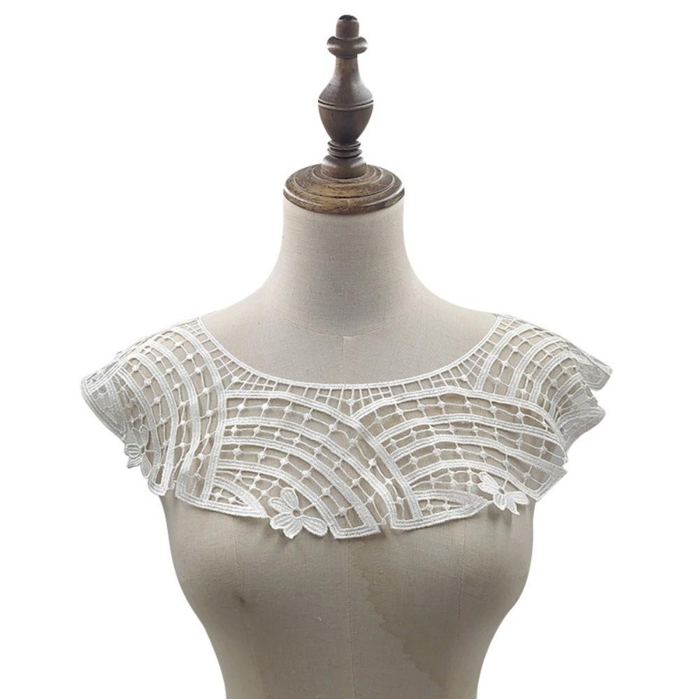 Fashion Embroidery Lace Neckline DIY White Curved Neckline Hollowed-out Handmade Lace Trim Slim Clothes Sewing Applique