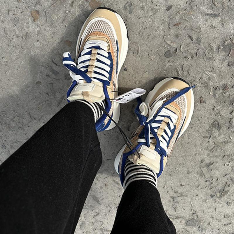 Thick Bottom Women Sneakers Casual Mesh Breathable Outdoor Anti-slip Wear Resistance Shoes for Women Flat Bottom Comfortable