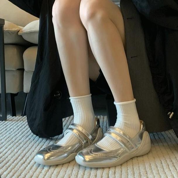 Cowhide version of the new silver ballet sports and leisure shoes, flat single shoes, women's shallow mouth square head thick sole Mary Jane shoes