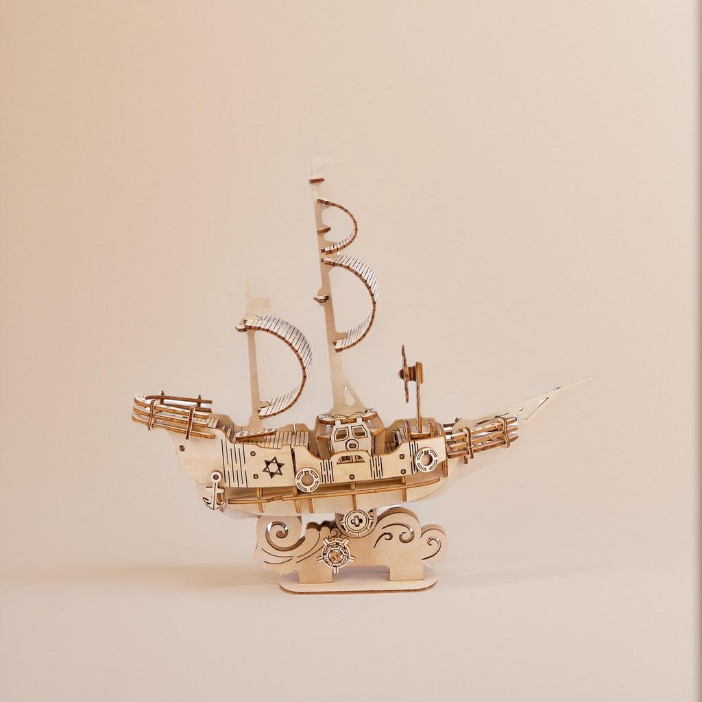 Beizhiqi 3D Wooden Sailing Boat Puzzle Model Toy