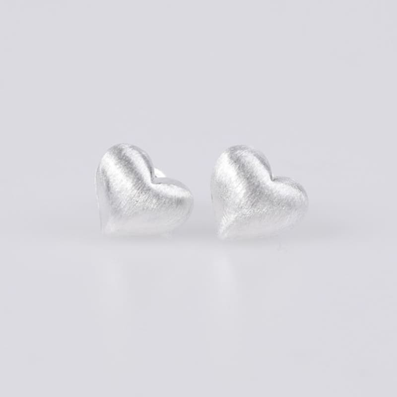 BEFORE MOONRISE [Silver 925] Glowing Heart Earrings SE201