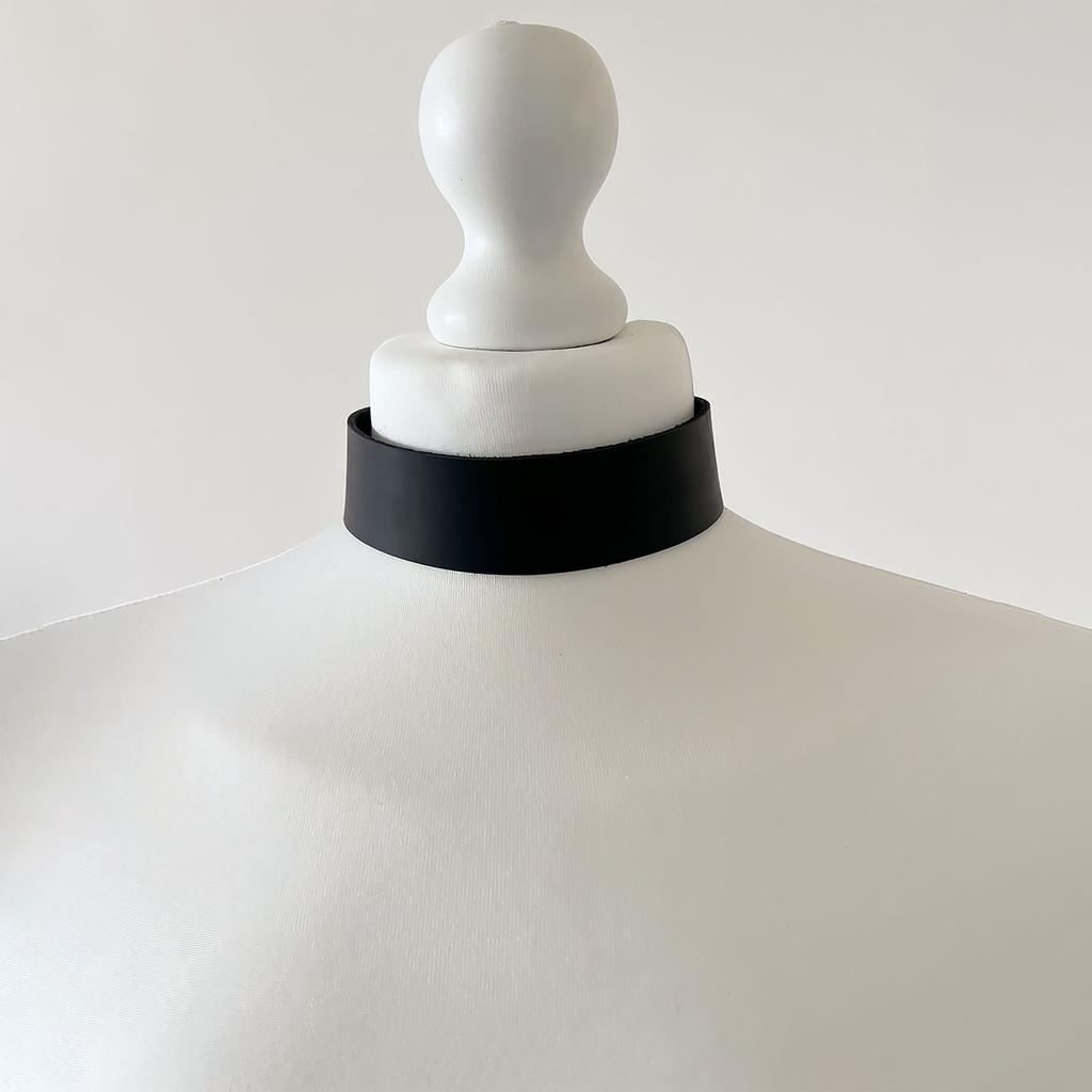 Women's Fashion Collar Simple Black PU Leather Wide Necklace Button Collar Daily Wear Accessory Collar