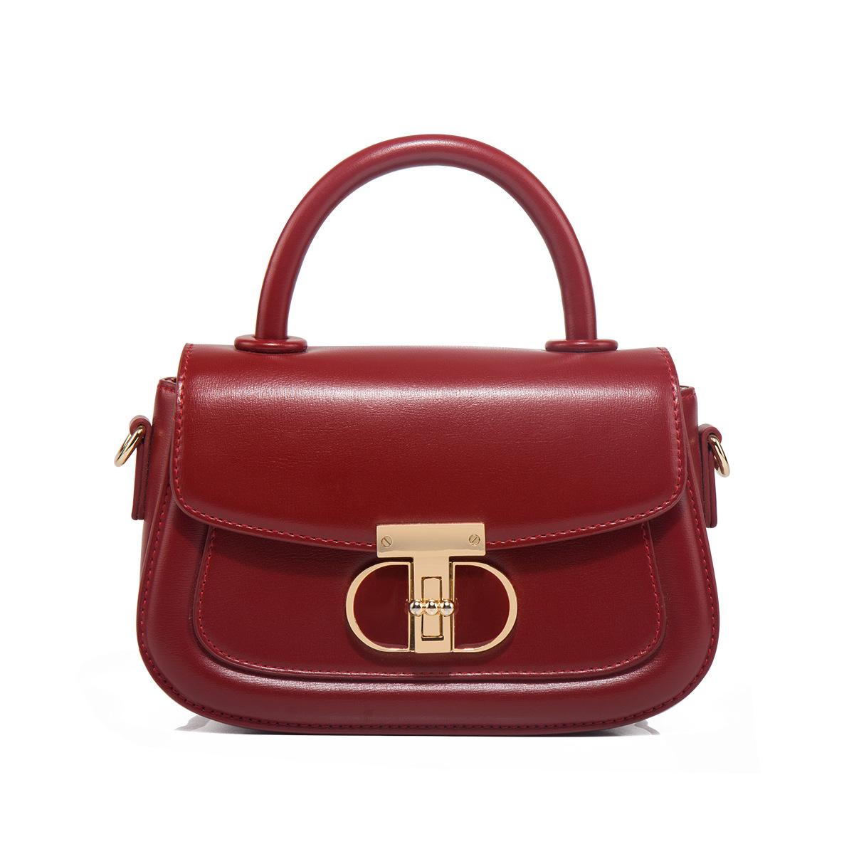 

The Red Bride s Wedding Bag Can Be Used In Daily Life As A Crossbody Bag for Engagement and As A Birthday Gift красный