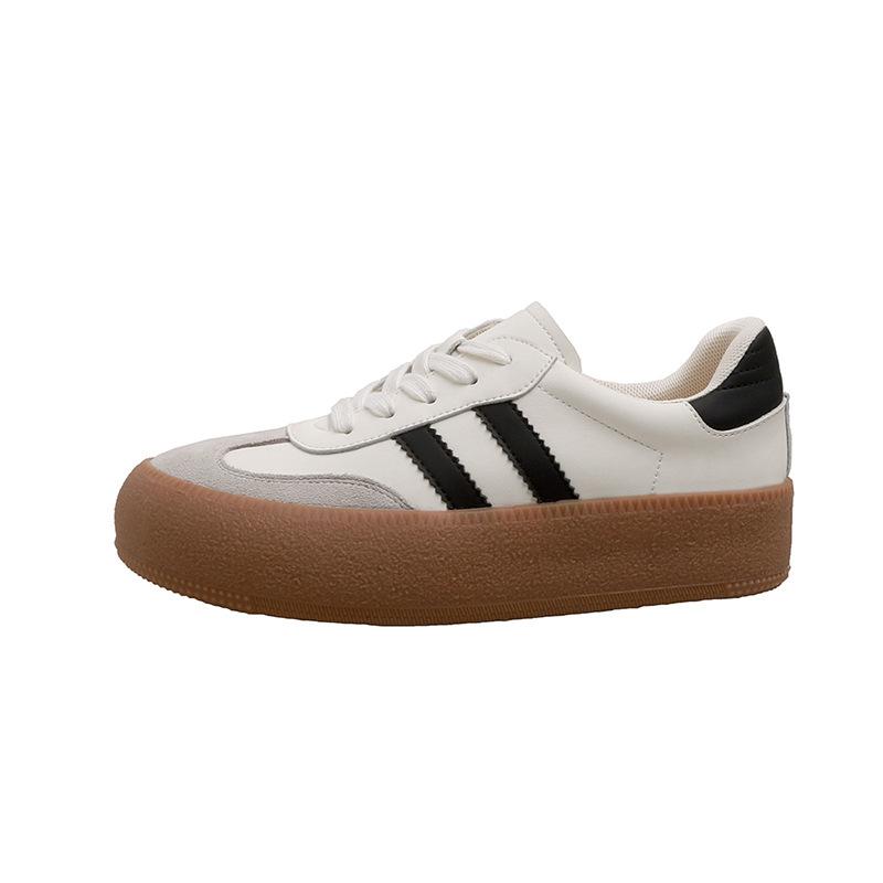 Sports and Leisure Board Shoes 2025 Spring and Autumn Forrest Gump Women's College Style Retro Classic Heightening Sports Little White Shoes