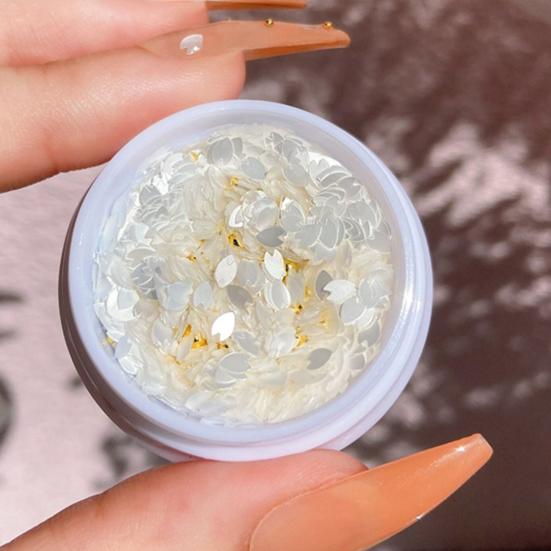 Yousheng 1 Box Nail Decoration Creative Shape Sufficient Quantity Dazzling Stunning Visual Effect Wide Application Decorative Attractive Flower Shaped