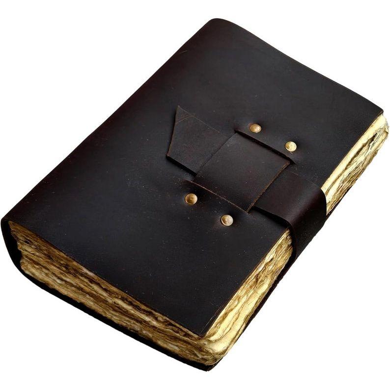 

Ежедневник в кожаном переплете для письма Ручной работы Большой Кожаный Скетчбук Шоколадно-коричневый Кожаный Блокнот Гримуар 8 x 6 in
