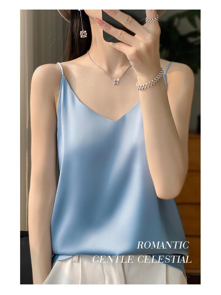 2025 Women's Solid Color V-Neck Sleeveless Camisole – Age-Defying Summer Inner Top