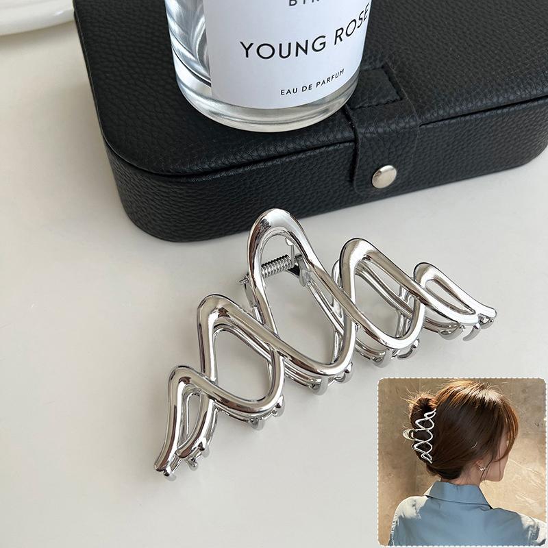 Elegant Geometric Wave Metal Gold Silver Hair Claw Clip For Women Accessories Large Punk Crab Jaw Clamps Hairgrip Headdress