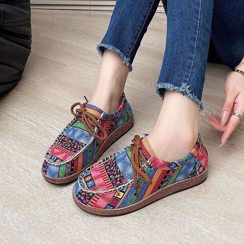 2025 Außenhandel Übergröße Ethno-Stil Schnürschuhe Damen Low-Top Farbe Graffiti Canvas Flachsohle Einzelne Schuhe Explosion