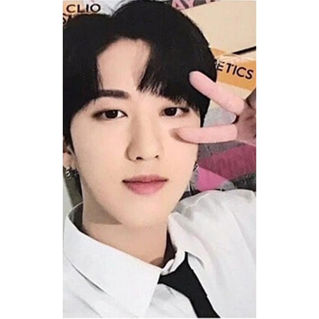 Stray Kids X CLIO OFFIZIELLE FOTO-KARTE SPICY MILD OFFICE Version.