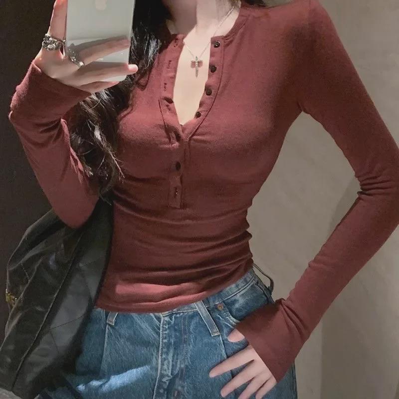 Hot Girl Long-Sleeve Slim Fit Spring T-Shirt: Single-Breasted Top for Women