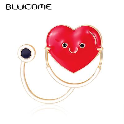 Creative Care Stetoscopio a forma di cuore Spilla Infermiera Cappotto Collare Clip Distintivo Smalto Corpetto Accessori