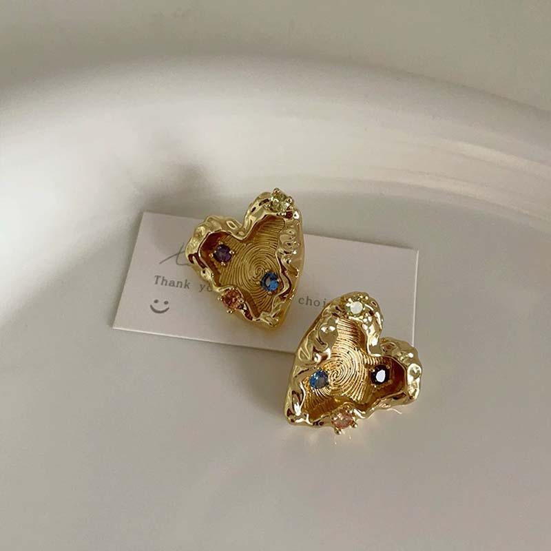 

Vintage Metal Colorful Zircon Heart Stud Earrings For Women Fashion Zinc Alloy Color Irregular Textured Earrings Zircon 2025 Trend