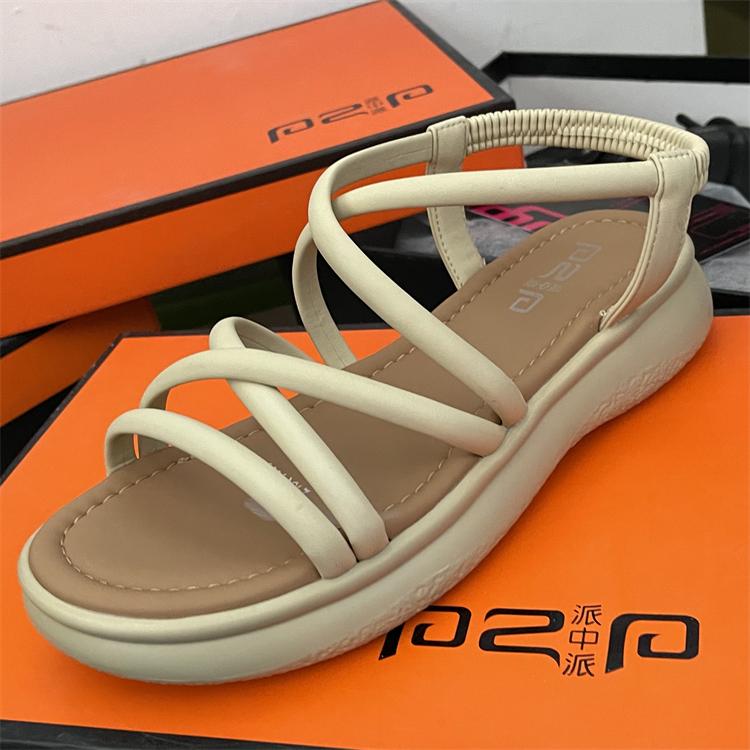 Fashion Buckle Strap Flat Sandal Shoe Summer Heels Without Girls 2025 Gladiator Clogs Beach Real Rome Scandals Genuine Leather Beach San