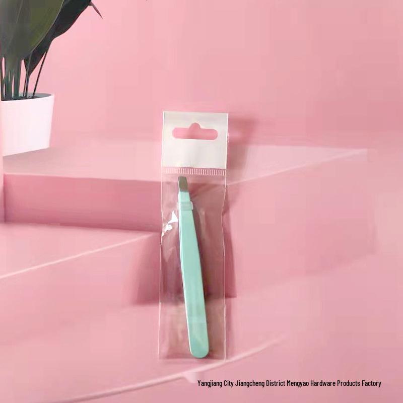 

Набор пинцетов для бровей и ресниц: Инструмент для точного выщипывания и придания формы бровям, накладным ресницам и уходу за бородой.