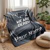 Derby County Benutzerdefinierter Name Text Flanelldecke Fußball Logo Personalisierte Fleece-Kuscheldecke Besonderes Geschenk für Sofa Schlafzimmer Zuhause
