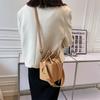 Bag Women's 22 Autumn and Winter New Niche Design Portable Drawstring Bucket Bag Retro Shoulder Crossbody Bag