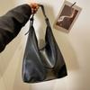 Fashion Shoulder Bag Versatile Large-capacity Bag Women's New Commuter Tote Bag