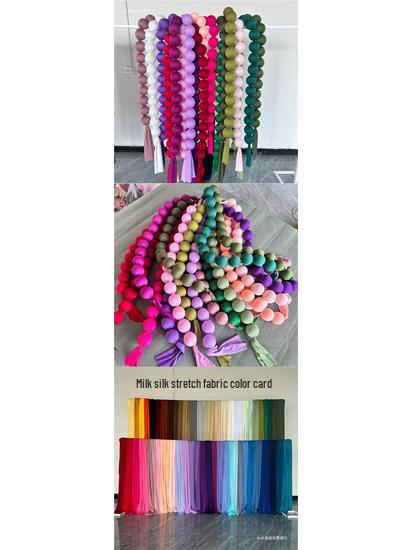 Ornamenti Colorati a Pallina su Corda in Tessuto per Matrimoni, Fidanzamenti e Decorazioni per Vetrine