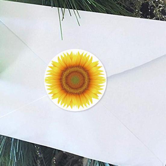 500 Pcs Self-Adhesive Label Stickers Waterproof Removable Heart/Star/Round/Pet Paw Shaped Stickers Roll for Laptops Water Bottles Scrapbooking Crafts