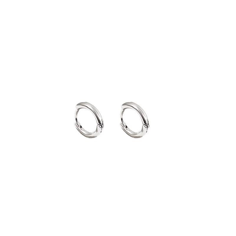 Women's Earrings: Ear Bone Studs, High-End Hoop Ear Clips, and Niche Ear Piercings.