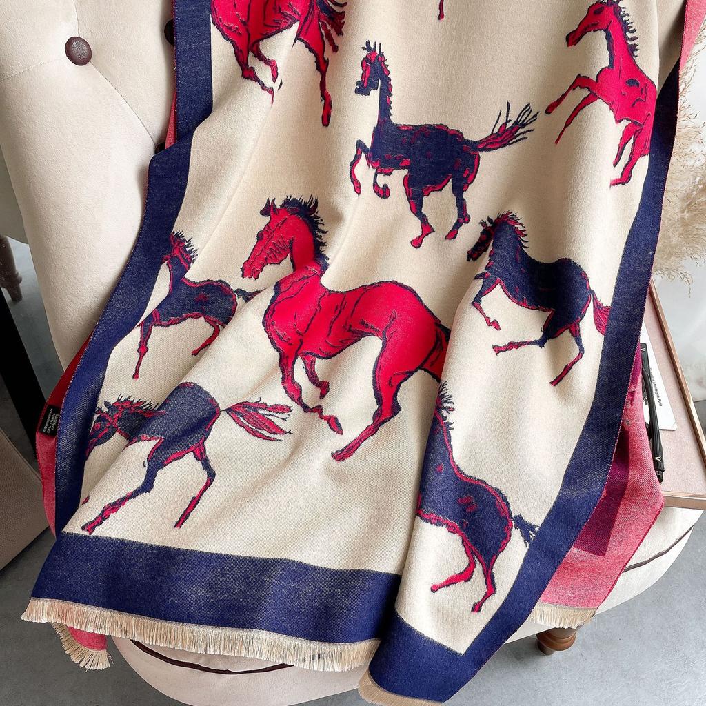 Elegantní podzimní a zimní univerzální šála s žakárovým vzorem koní z imitace kašmíru Dámská krátká třásňová cestovní venkovní teplá šála